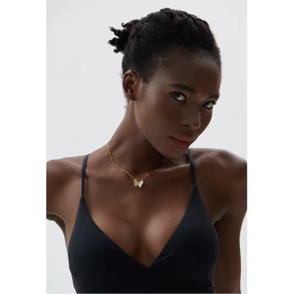 Delicate Stainless Steel Natural Shell Butterfly Cast Necklace 17” - Picture 3 of 7